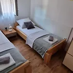 Cosic شقة Grebaštica