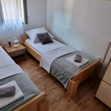 Cosic 아파트 Grebaštica