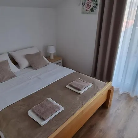 Cosic Apartment