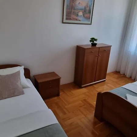 아파트 Cosic Grebaštica